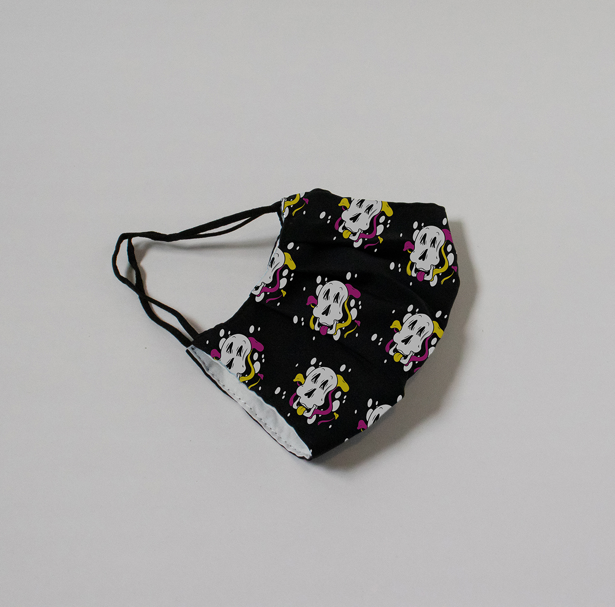 mask with skull pattern